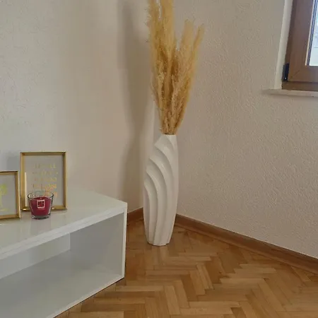 Atelier - Centar * تريبينيي