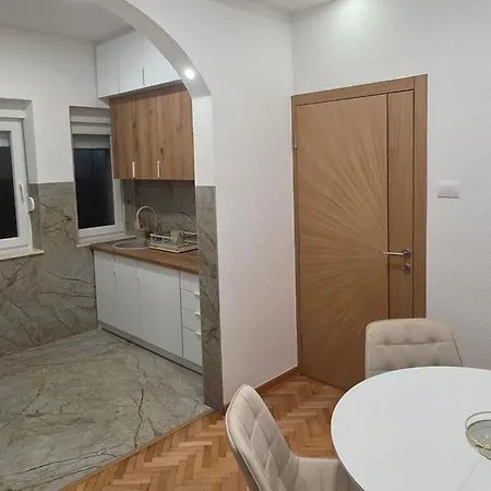 Διαμέρισμα Atelier - Centar *